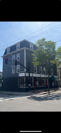 Building Photo - 241 Wickenden St