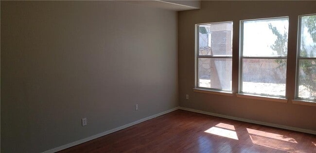 Building Photo - 12628 Setting Sun Dr