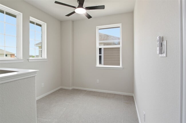 Building Photo - 13201 Leisure Cove Dr