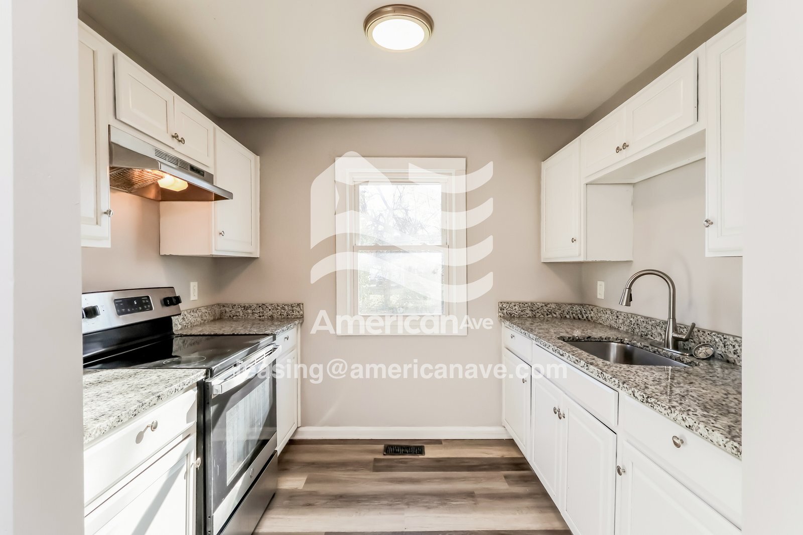 Building Photo - 3906 Jewell Ave