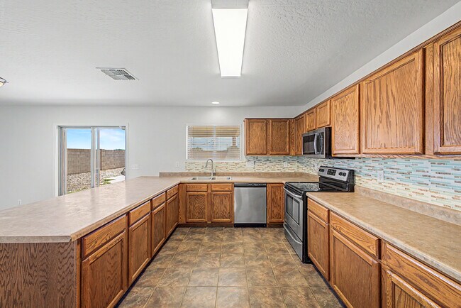 Building Photo - 25683 W Satellite Ln
