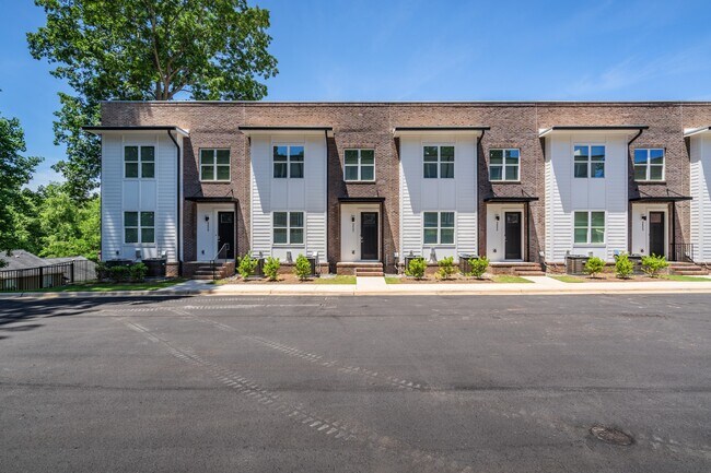 Building Photo - 3824 Sperry Land Ct