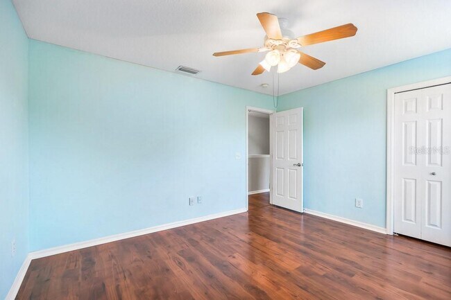 Building Photo - 15016 Heronglen Dr