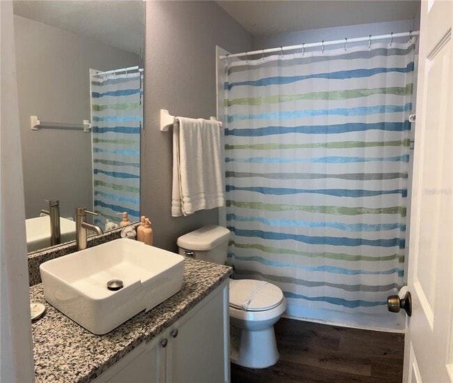 Building Photo - 8121 Fan Palm Way
