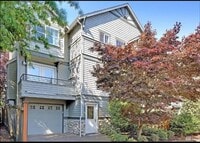 Building Photo - Stylish Craftsman-Flex Lease Term
