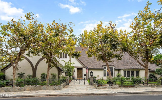 Building Photo - 790 Huntington Cir