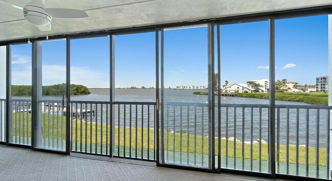 Building Photo - 200 S Banana River Blvd