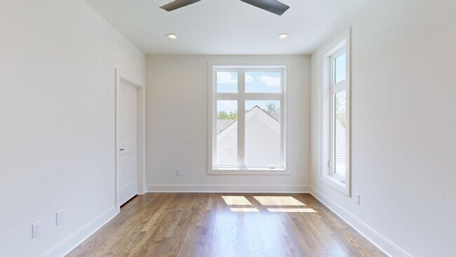 Building Photo - Turn-Key Luxury Rental: Brand-New 4BD + Office w/ Private Sunset Rooftop