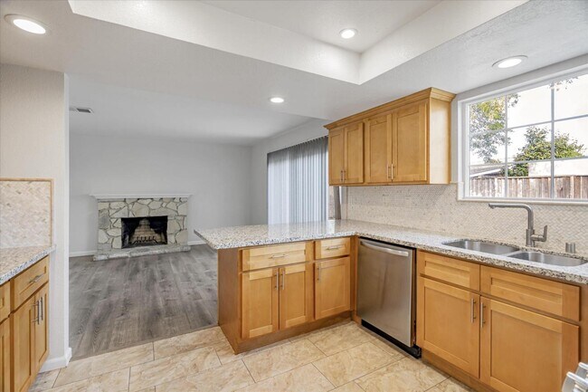 Building Photo - 2896 Tuers Rd