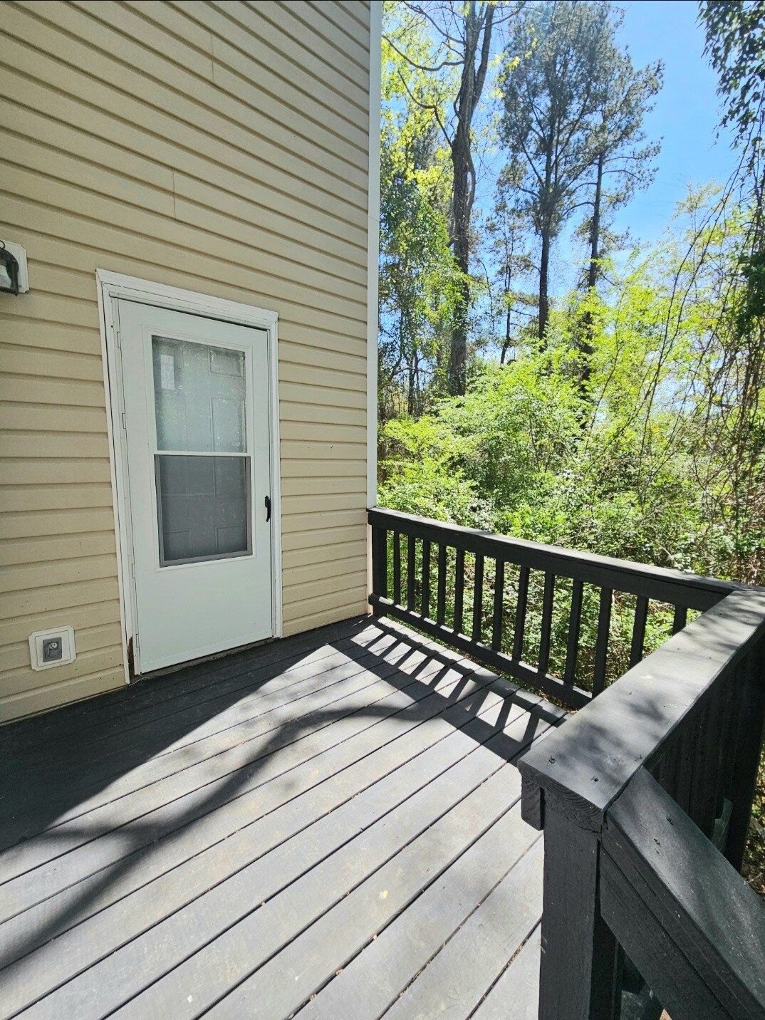 Back deck - 112 W Oak Manor Ct