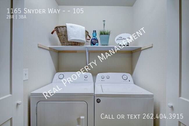 Building Photo - 1165 to 1169 Snyder Wy