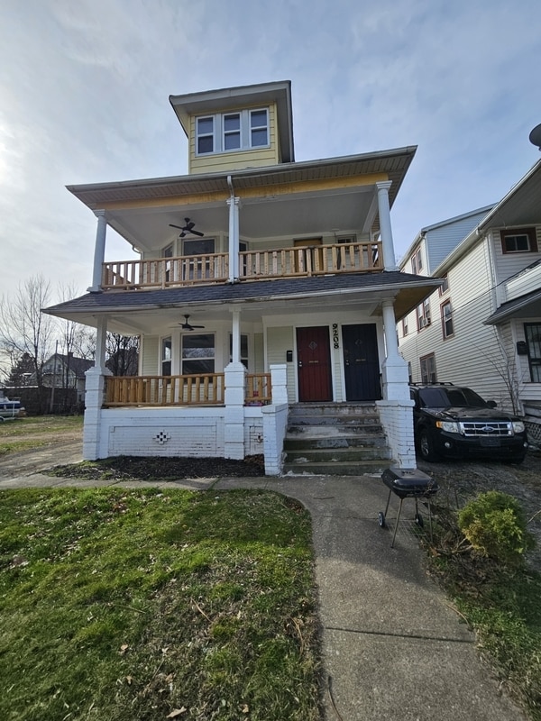 Building Photo - 9208 Pierpont Ave