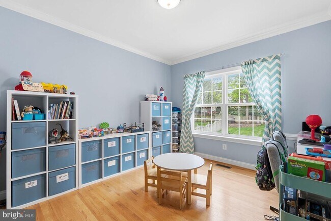 Building Photo - 43333 Wintersrun Ct