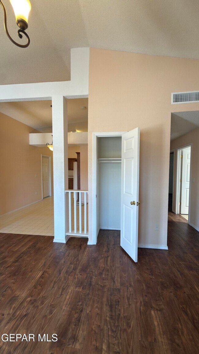 Building Photo - 14605 Calla Lily Pl