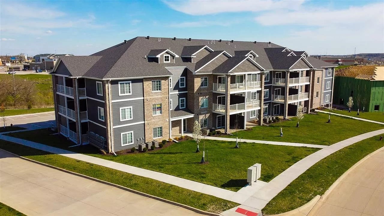Building Photo - 2871 Spring Rose Cir