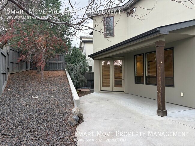 Building Photo - 2929 E Heartleaf Ln