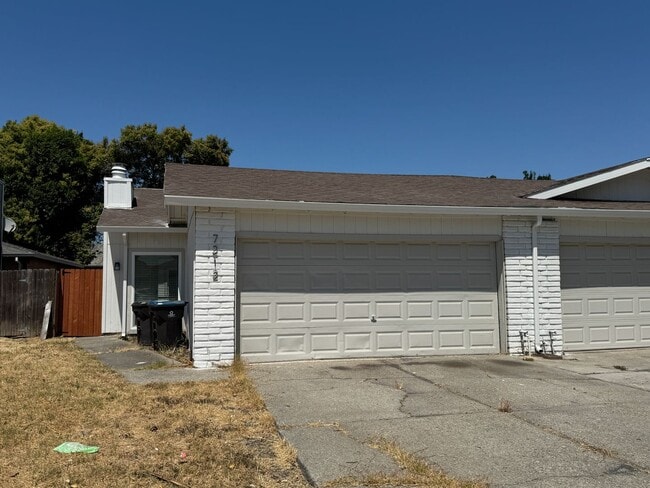 Primary Photo - Completely Remodeled Three Bed, Two Bath D...