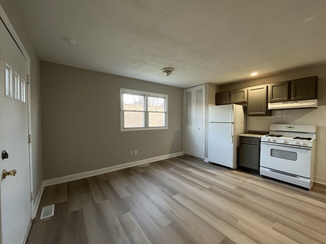 Building Photo - 33 Sonora Dr