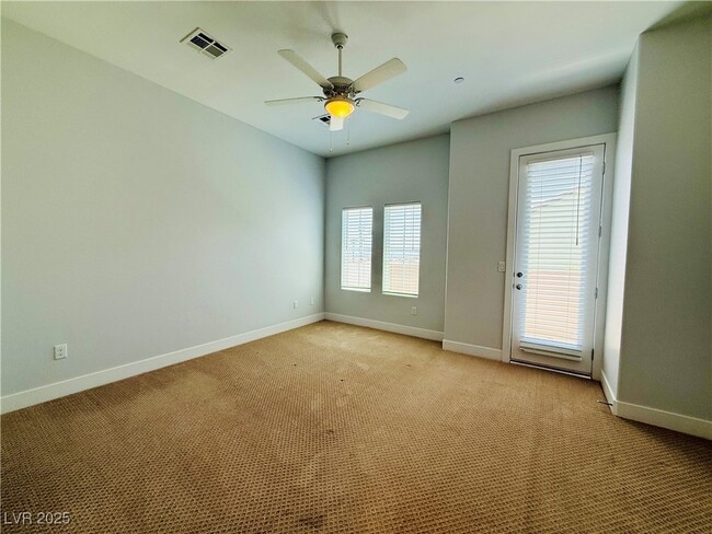 Building Photo - 10557 Ridge Glow Ave