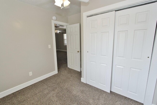 Building Photo - 146 Neilson Ln