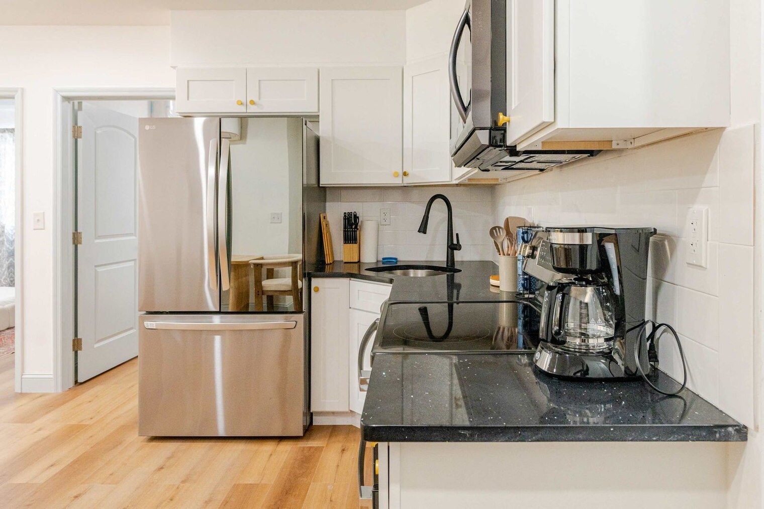 Building Photo - 1384 Ridge Ave