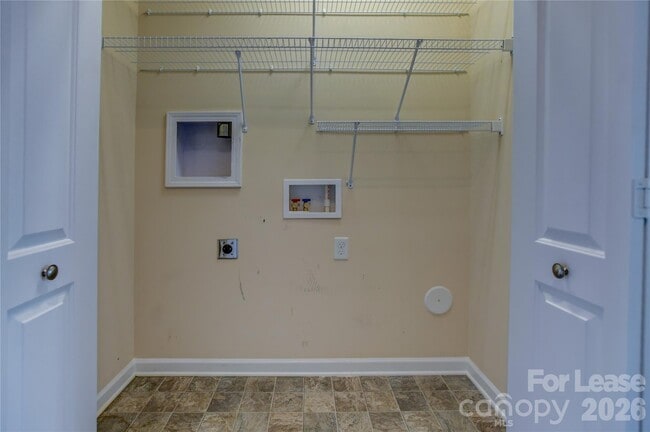 Building Photo - 11177 Cedar Walk Lane