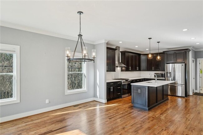 Building Photo - 1237 Milton Terrace SE