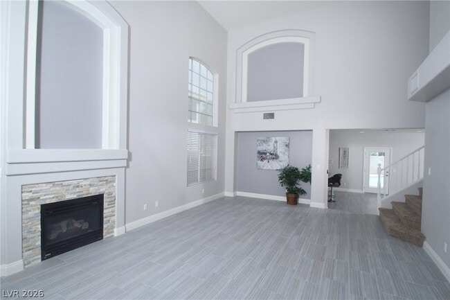 Building Photo - 268 Single Petal St