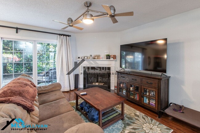 Building Photo - 7908 Falcon Rest Cir