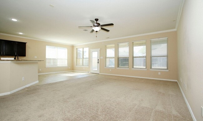 Building Photo - 13827 Slate Mountain Ln