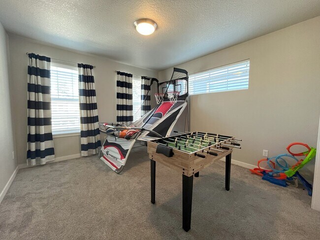 Building Photo - Spacious 3-Bedroom + Loft Home with Modern...