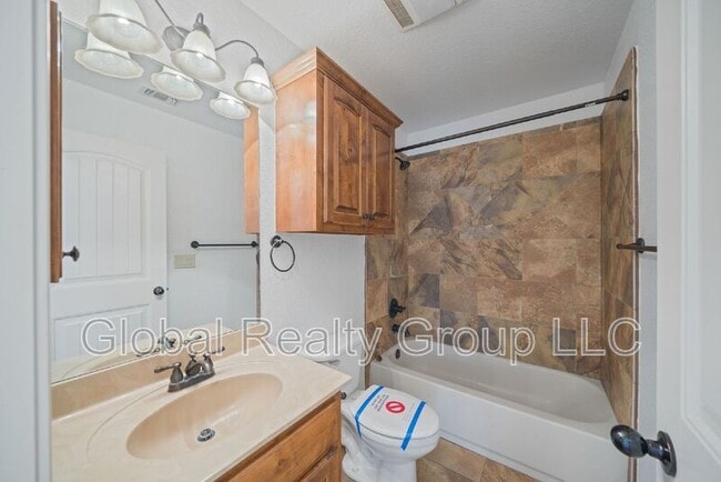 Building Photo - 1634 Sunblossom Cir