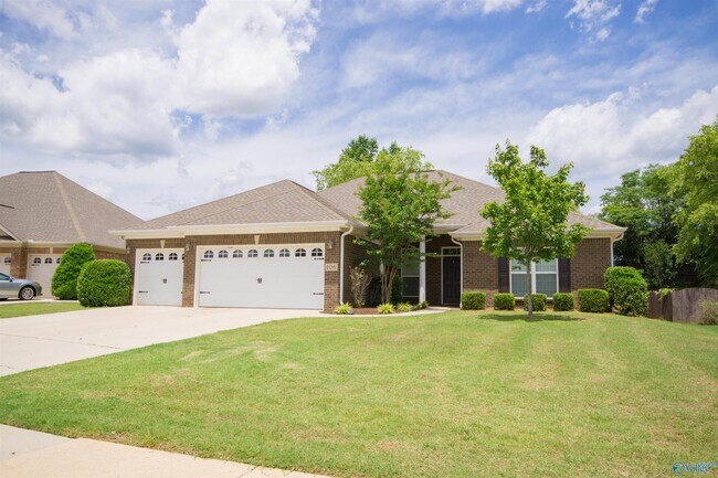 Primary Photo - 106 Back Creek Cir NW