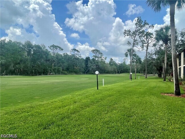 Building Photo - 13076 Cross Creek Ct
