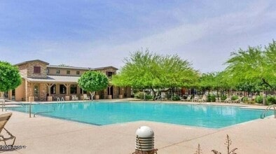 Building Photo - 17778 W Hadley St