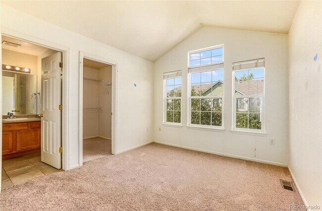 Building Photo - 9753 E Carolina Pl