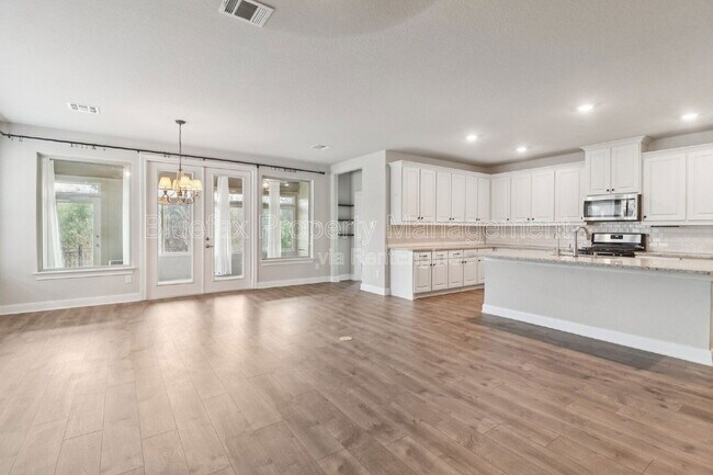 Building Photo - 9226 King Valley