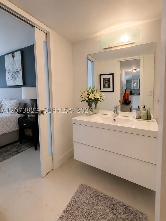 Building Photo - 465 Ocean 219