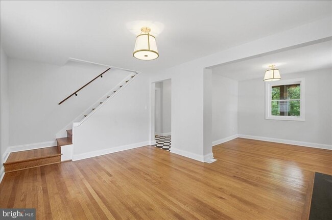 Building Photo - 5736 8th Rd N