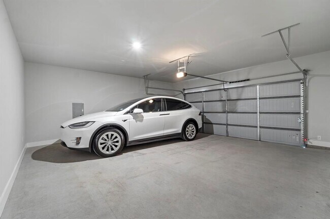 Building Photo - 1109 Saffira-