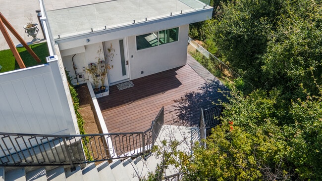 Building Photo - 3836 Westfall Dr