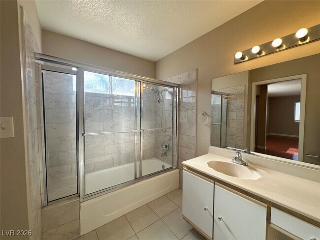 Building Photo - 120 Clifton Heights Dr