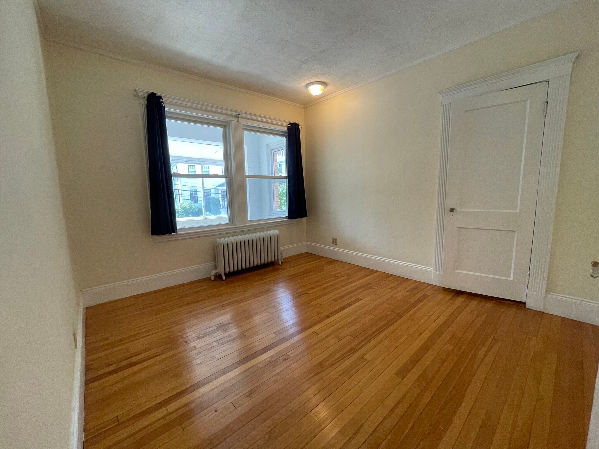 Building Photo - 797 Washington St