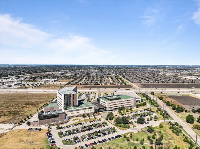 Building Photo - 12381 Bethel Dr