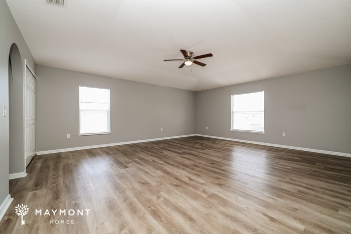 Building Photo - 12627 Lake Vista Dr