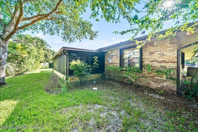 Building Photo - 2716 Longwood Blvd