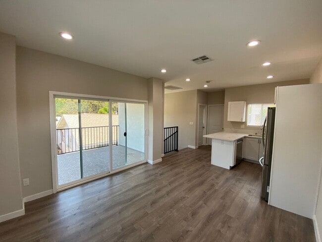 Building Photo - NEW (2023) 4BD/2BA!! Back gate exits right...