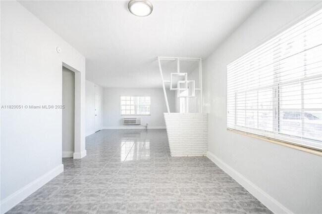 Building Photo - 320 84th St