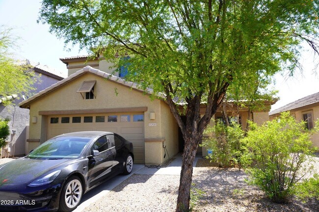 Building Photo - 29285 N Yellow Bee Dr