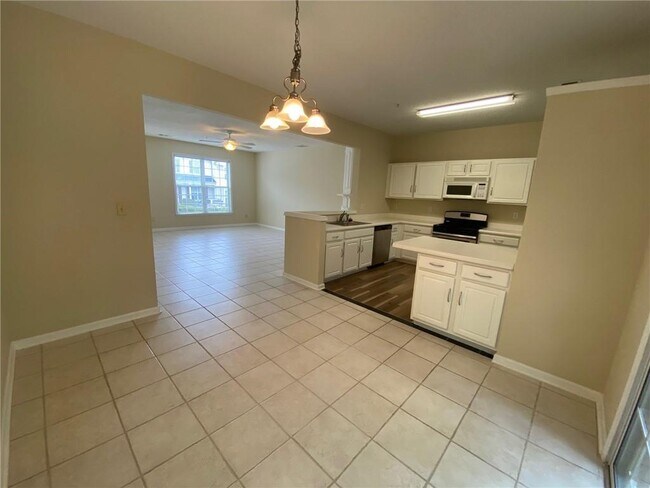 Building Photo - 1285 Kilmington Ct